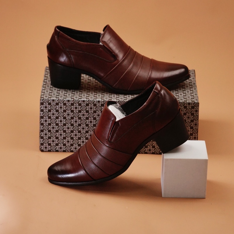 Hot Selling Men's Leather High - Men Shoes Europe To Us 评论和价格